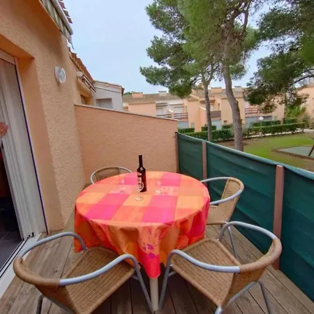 001 Ipanema Le Capi'nede Apartmán *