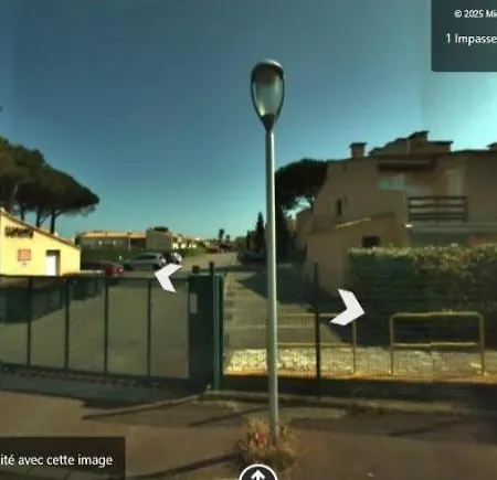 001 Ipanema Le Capi'nede Apartmán *